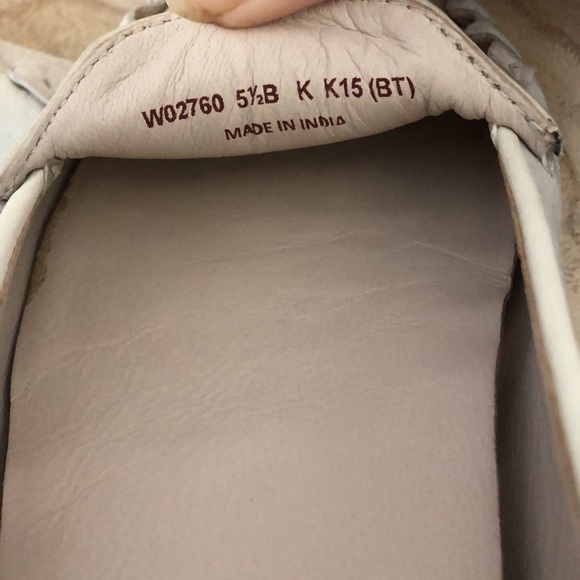 Cole Haan Ivory Driving Moccasins Loafers Size 5 1/2 - Picture 9 of 12